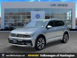 Used 2021 Volkswagen Tiguan SEL Premium R-Line image 2