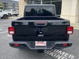 Used 2023 Jeep Gladiator Willys image 6