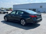 Used 2021 Nissan Altima 2.5 SV image 6