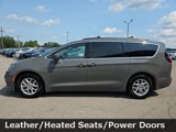Used 2022 Chrysler Pacifica Touring-L image 4