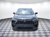 Used 2021 Toyota RAV4 LE image 3