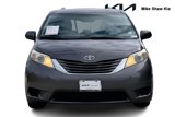 Used 2017 Toyota Sienna LE image 3