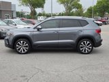 Used 2022 Volkswagen Taos SE image 3