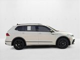 Used 2022 Volkswagen Tiguan SE R-Line image 4