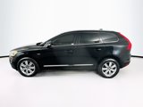Used 2016 Volvo XC60 T6 w/ Proximity Package image 3