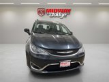 Used 2020 Chrysler Pacifica Touring-L image 5