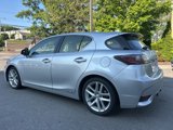 Used 2015 Lexus CT 200h image 4