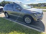 Used 2019 Volkswagen Tiguan SE image 2