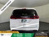 Used 2022 Chrysler Pacifica Touring-L image 6