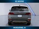 Used 2022 Volkswagen Taos SE image 4