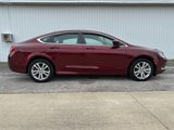 Used 2017 Chrysler 200 Limited Platinum w/ Comfort & Convenience Group image 4