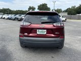 Used 2019 Jeep Cherokee Latitude Plus image 4
