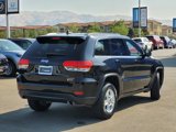 Used 2017 Jeep Grand Cherokee Laredo w/ Quick Order Package 2BE image 5