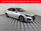 Used 2023 Nissan Altima 2.5 SV image 2