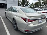 Used 2022 Lexus ES 300h w/ Premium Package image 4