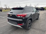 Used 2023 Chevrolet TrailBlazer LT image 3