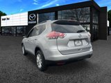Used 2015 Nissan Rogue SV image 4