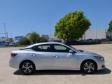Used 2023 Nissan Sentra SV image 2