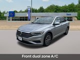 Used 2020 Volkswagen Jetta SE image 2