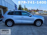 Used 2012 Volkswagen Touareg Sport image 4