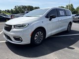 New 2025 Chrysler Pacifica Select image 5