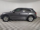 Used 2022 Audi Q5 2.0T Premium image 2