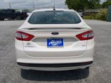 Certified 2016 Ford Fusion SE image 4
