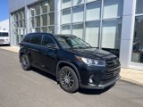 Used 2017 Toyota Highlander SE image 3