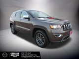 Used 2018 Jeep Grand Cherokee Limited image 3
