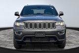 Used 2019 Jeep Grand Cherokee Laredo image 3