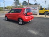 Used 2017 Kia Soul + image 6