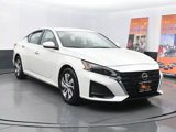 Used 2023 Nissan Altima 2.5 S image 2