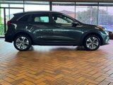 Used 2022 Kia Niro EX w/ Cold Weather Package image 6