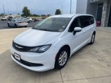 Used 2023 Chrysler Voyager LX image 4