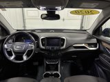 Used 2020 GMC Terrain SLE w/ Driver Convenience Package image 4