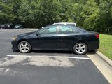 Used 2012 Toyota Camry SE image 2