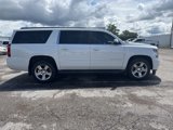 Used 2016 Chevrolet Suburban LT image 4