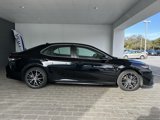 Used 2023 Toyota Camry SE image 3