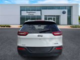 Used 2017 Jeep Cherokee Latitude image 5