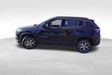 New 2025 Jeep Compass Limited image 6