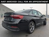 Used 2022 Volkswagen Jetta SE image 3