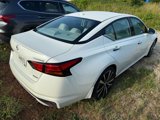 Used 2020 Nissan Altima 2.0 Platinum image 2