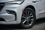 Used 2022 Buick Enclave Avenir w/ Avenir Technology Package image 2