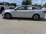 Used 2024 Nissan Altima 2.5 SV image 4