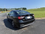 Used 2023 Subaru Legacy Premium image 3