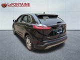 Used 2021 Ford Edge SEL w/ Convenience Package image 3
