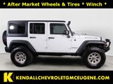 Used 2015 Jeep Wrangler Unlimited Rubicon w/ Connectivity Group image 6