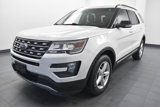 Used 2016 Ford Explorer XLT w/ Equipment Group 202A image 3