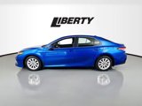 Used 2019 Toyota Camry LE image 4