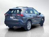 Used 2021 Toyota RAV4 XLE Premium image 4